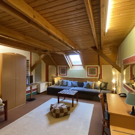 Janus Boutique Hotel & Spa-3